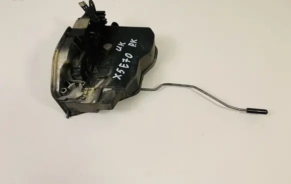 BMW X5 E70 Front door lock 7167073