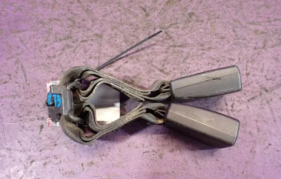 Fiat Panda 141 Front seatbelt buckle 33038603