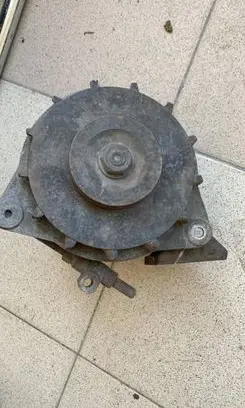 Land Rover Discovery Generator/alternator 468612V 24150F A13380