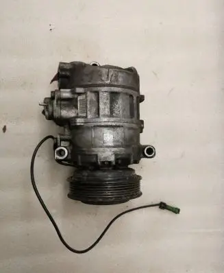 Audi A8 S8 D2 4D Air conditioning (A/C) compressor (pump)