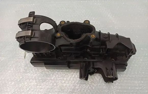 Mercedes-Benz E W211 Intake manifold A6460902237