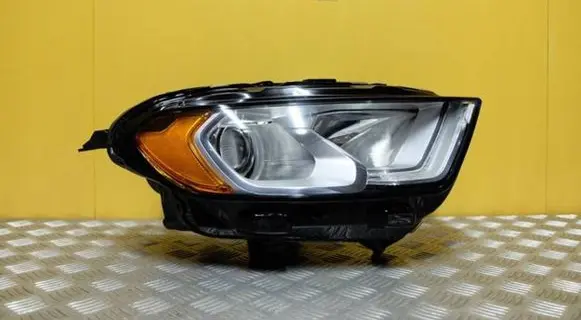 Ford Ecosport Headlight/headlamp GN15-13W029-SF 2894