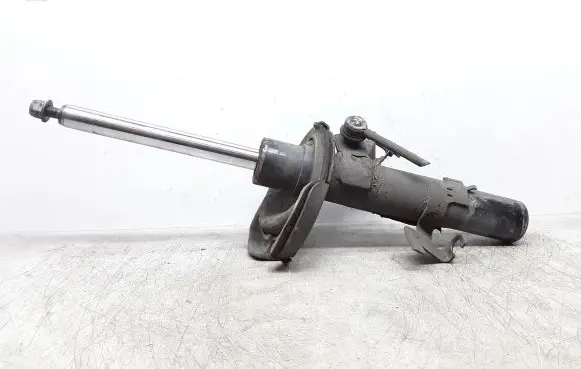 Volvo V40 Front shock absorber/damper P31360946
