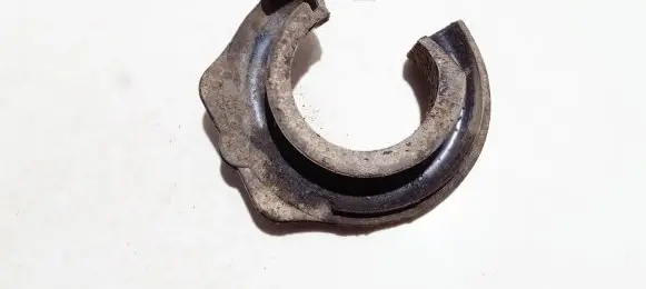 BMW 4 F32 F33 Front coil spring rubber mount 3353679170903