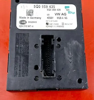 Volkswagen Golf VII Comfort/convenience module 5Q0959435