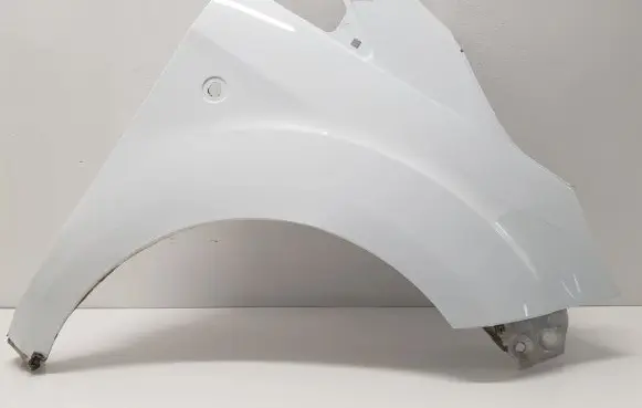 Ford Turneo Courier Fender