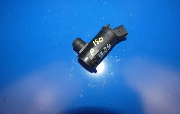 Hyundai i40 Windscreen/windshield washer pump 935101W010