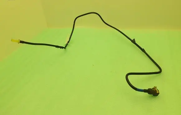Citroen C4 III e-C4 Brake vacuum hose/pipe 9826325280