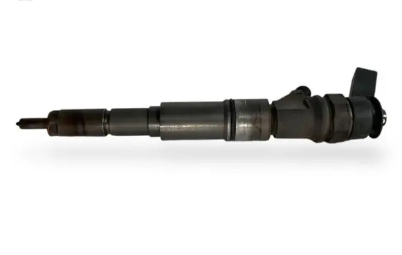 BMW 5 E60 E61 Fuel injector 7794652