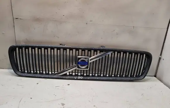 Volvo V50 Front grill 08678556