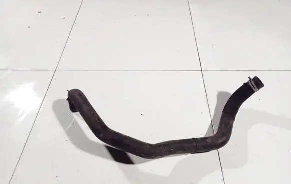 Renault Megane III Engine coolant pipe/hose