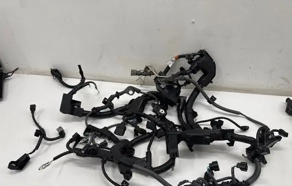 Toyota Yaris Cross Engine installation wiring loom 821210U220B 828150D540