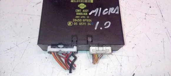 Nissan Micra Door central lock control unit/module 284506F604