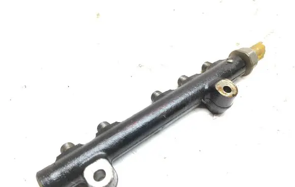 Citroen C3 Fuel main line pipe 9804776780 141743931 28497Z01