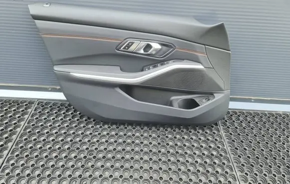 BMW 3 G20 G21 Front door card panel trim
