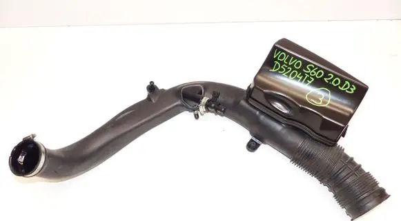 Air intake hose/pipe