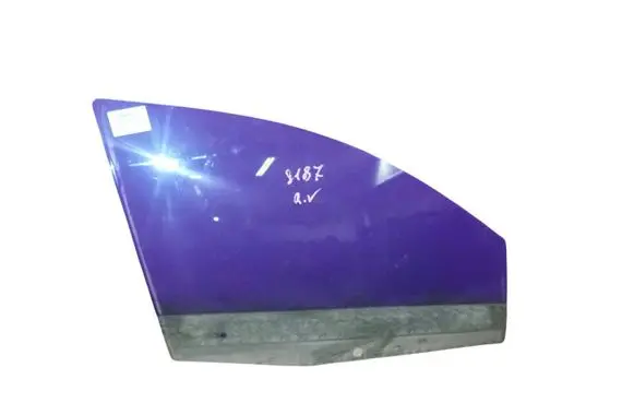 Ford Fiesta Front door window glass four-door 