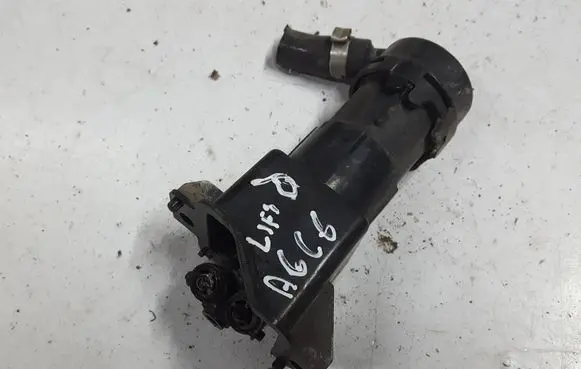 Audi A6 S6 C6 4F Headlight washer spray nozzle 