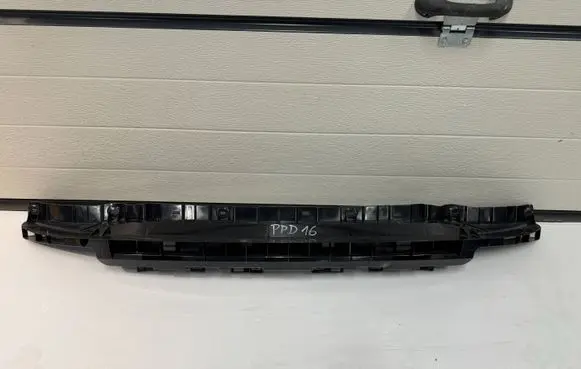 Land Rover Discovery 5 Front bumper support beam HY3217A793ABPPD16