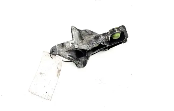 Mercedes-Benz C W204 Engine mounting bracket A6460941141