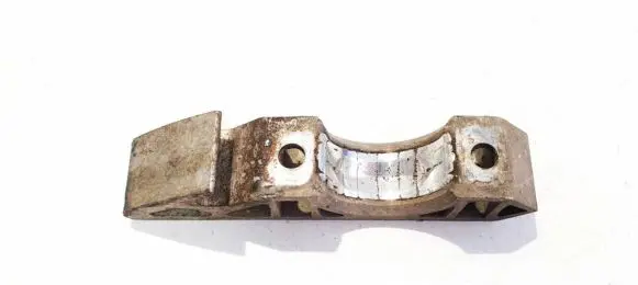 Porsche Cayenne (9PA) Sway bar bush bracket, front 7l0411063b