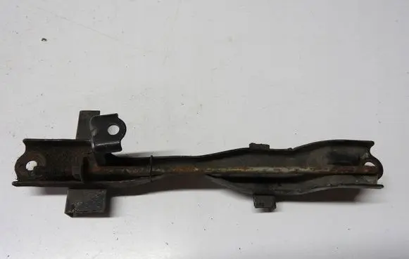Toyota Auris 150 Battery bracket 25grdet5645zkass3s