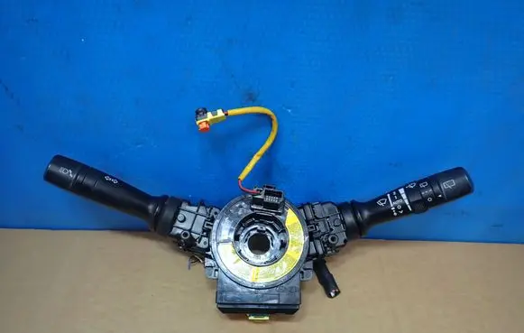 Hyundai i40 Wiper turn signal indicator stalk/switch 934103Z000