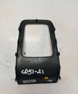 Volvo V70 Gear shifter surround trim plastic 30791931