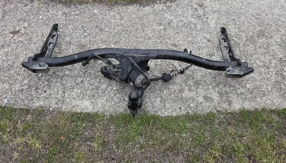 Volkswagen Golf VIII Tow bar 5H0803881D