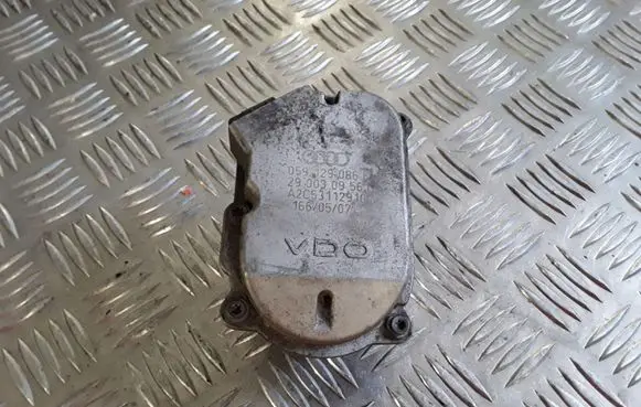 Audi A4 S4 B7 8E 8H Intake manifold valve actuator/motor 059129086F 2900309561 A2C53112910