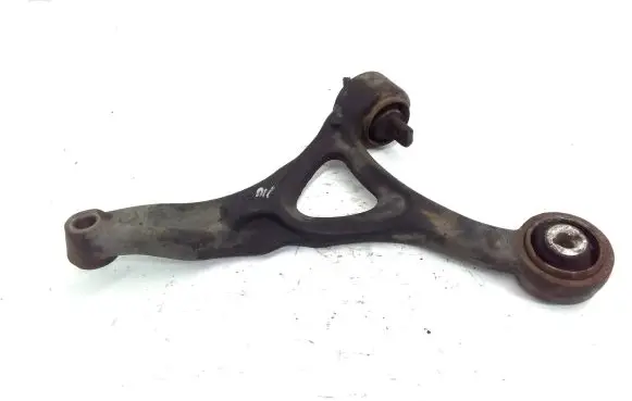 Volvo XC90 Front lower control arm/wishbone