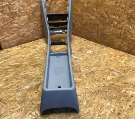 Mercedes-Benz E W124 Center console