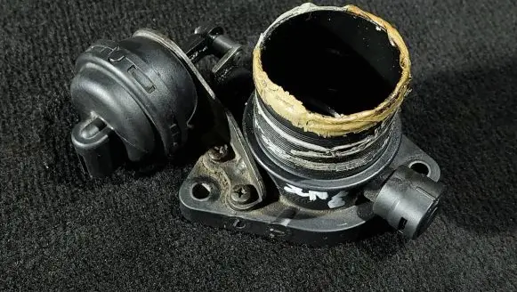 Renault Scenic II - Grand scenic II Throttle valve 1122