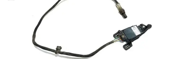 Volkswagen PASSAT B8 Lambda probe sensor 04L907805D 42574
