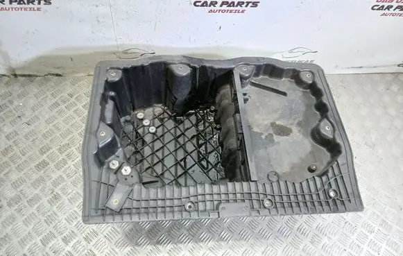 BMW 1 E82 E88 Trunk bottom trim panel 7166854