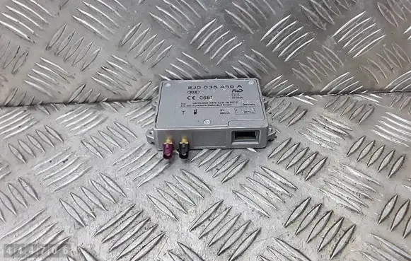 Audi A4 S4 B8 8K Antenna control unit 8J0035456A