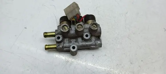 Mazda 626 Idle control valve (regulator) K5T46071