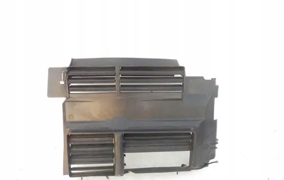 Ford Focus Radiator trim brak
