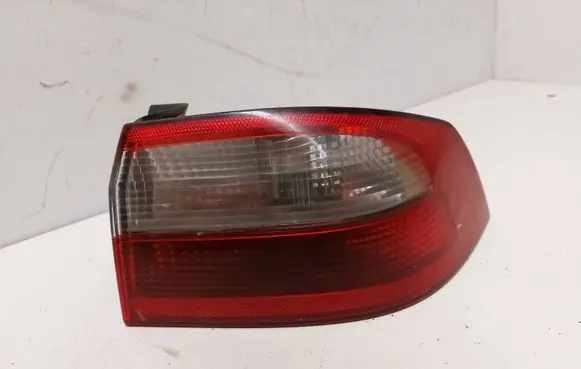 Renault Laguna II Rear/tail lights 8200002474