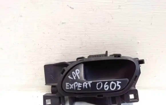 Peugeot Expert Front door interior handle 96555515ZD