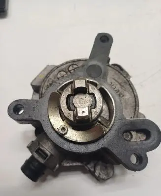 Vacuum pump