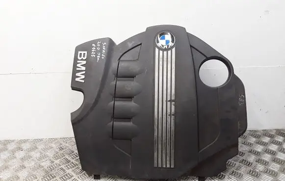 BMW 3 E90 E91 Engine cover (trim) 