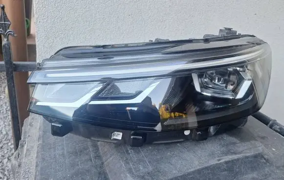 Volkswagen PASSAT B9 Headlight/headlamp 3J1941005