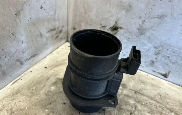 Renault Espace - Grand espace IV Mass air flow meter H7700314669