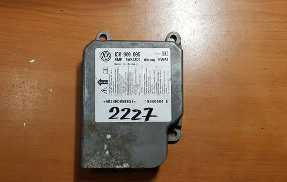 Volkswagen Sharan Airbag control unit/module 1C909605 5WK43121 19040804E