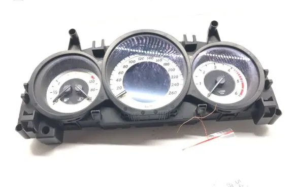 Mercedes-Benz E W212 Speedometer (instrument cluster) A2129002629