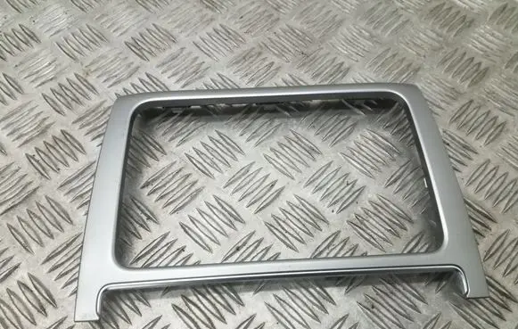 Volkswagen Polo V 6R Radio/GPS head unit trim 6R0858069
