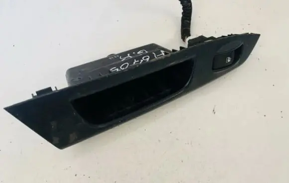 Hyundai Getz Electric window control switch 935801c010 93580-1c010