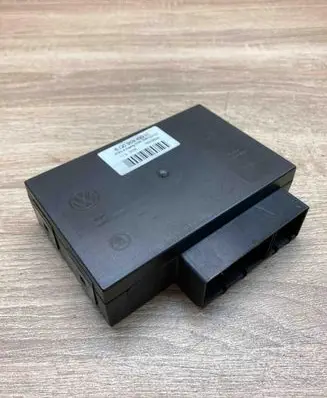 Skoda Fabia Mk1 (6Y) Comfort/convenience module 6Q0959433H 5DK00812701