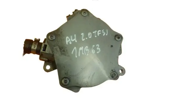 Audi A4 S4 B7 8E 8H Vacuum pump 06D145100H